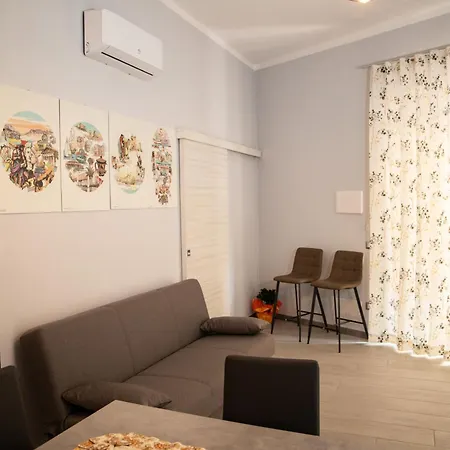 Le Dimore Di Ulisse A - Casa - La Casa Di Ulisse